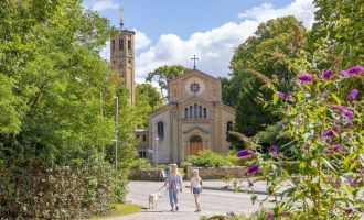 Kirche Caputh, Foto: Martin Karnbach, Lizenz: Gemeinde Schwielowsee